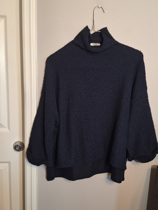Umgee Sweaters - Umgee Navy 3/4 Length Cuffed Sleeve Textured Turtleneck Sweater